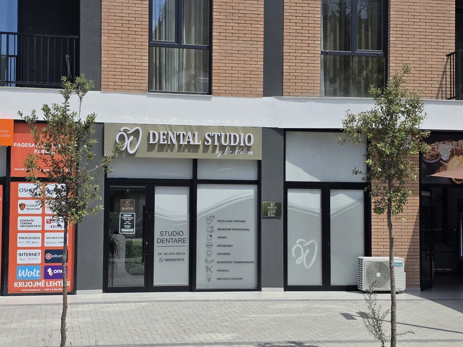 Dental Studio Helena storefront in Tiranë